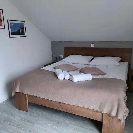 ゲストハウス & Aleksandra ブレッド