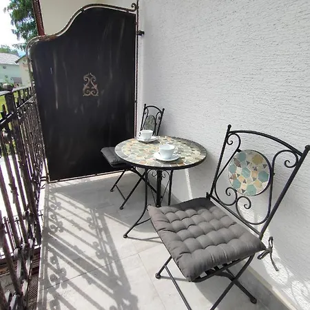 & Aleksandra ゲストハウス ブレッド