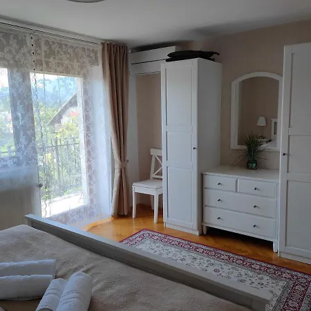 Guest house & Aleksandra