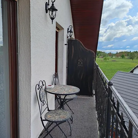 & Aleksandra 3* ブレッド