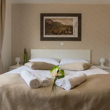& Aleksandra Guest house 3*