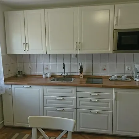 & Aleksandra Guest house 3*