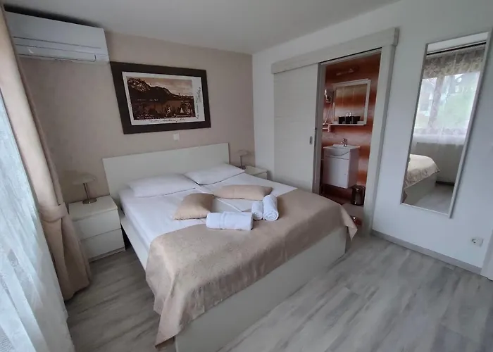 Hiša za goste & Aleksandra Bled