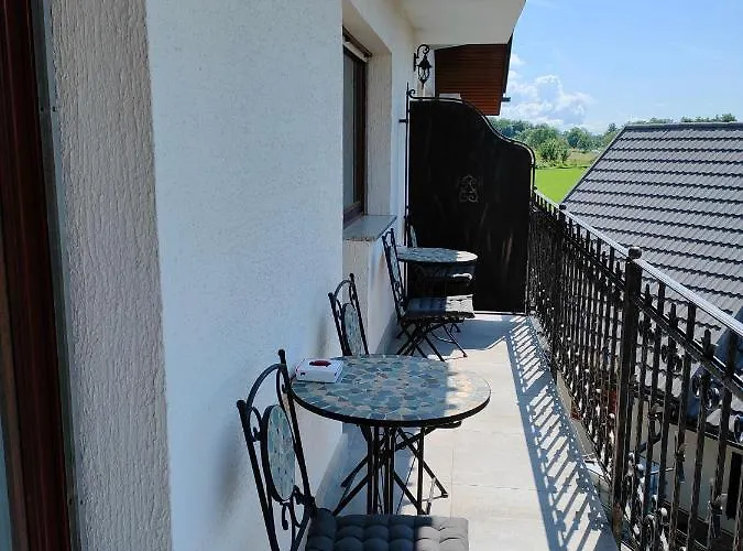 & Aleksandra Hiša za goste Bled