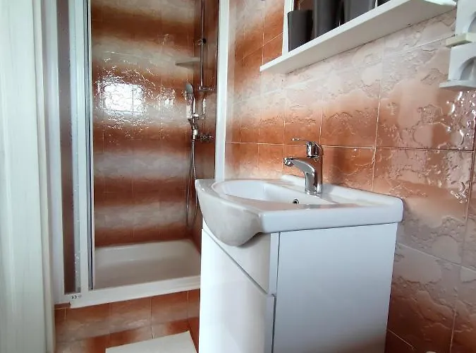 & Aleksandra Hiša za goste Bled