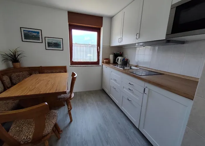 Hiša za goste & Aleksandra Bled