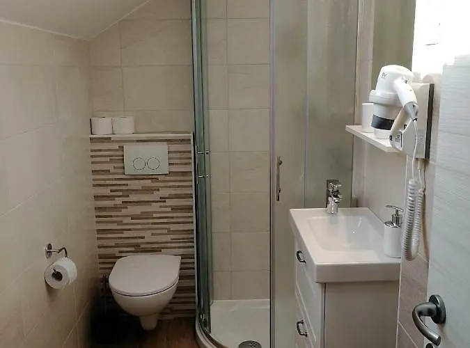 & Aleksandra Hiša za goste Bled